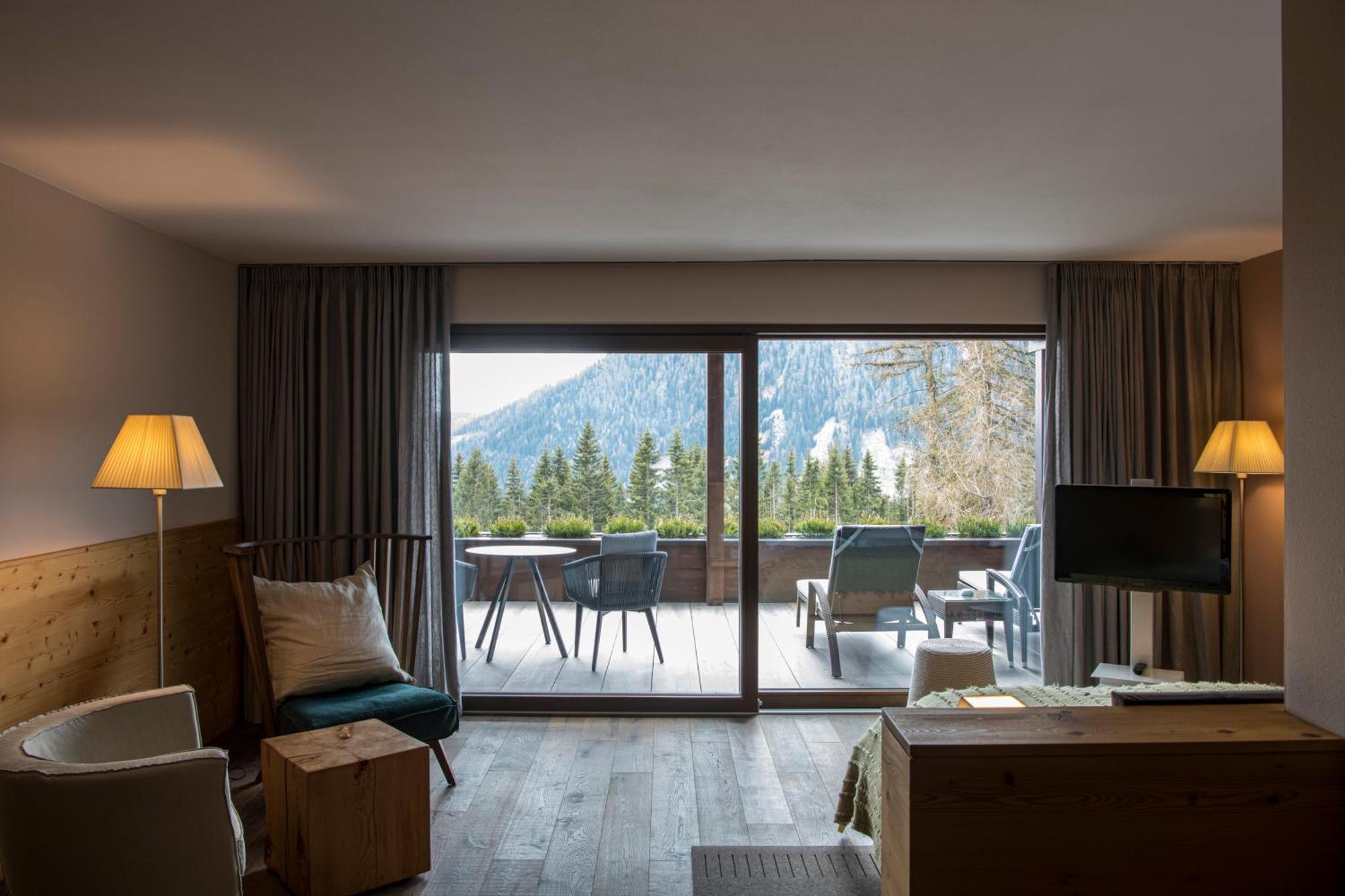 Terra - The Magic Place Relais & Chateaux Sarntal Exterior foto