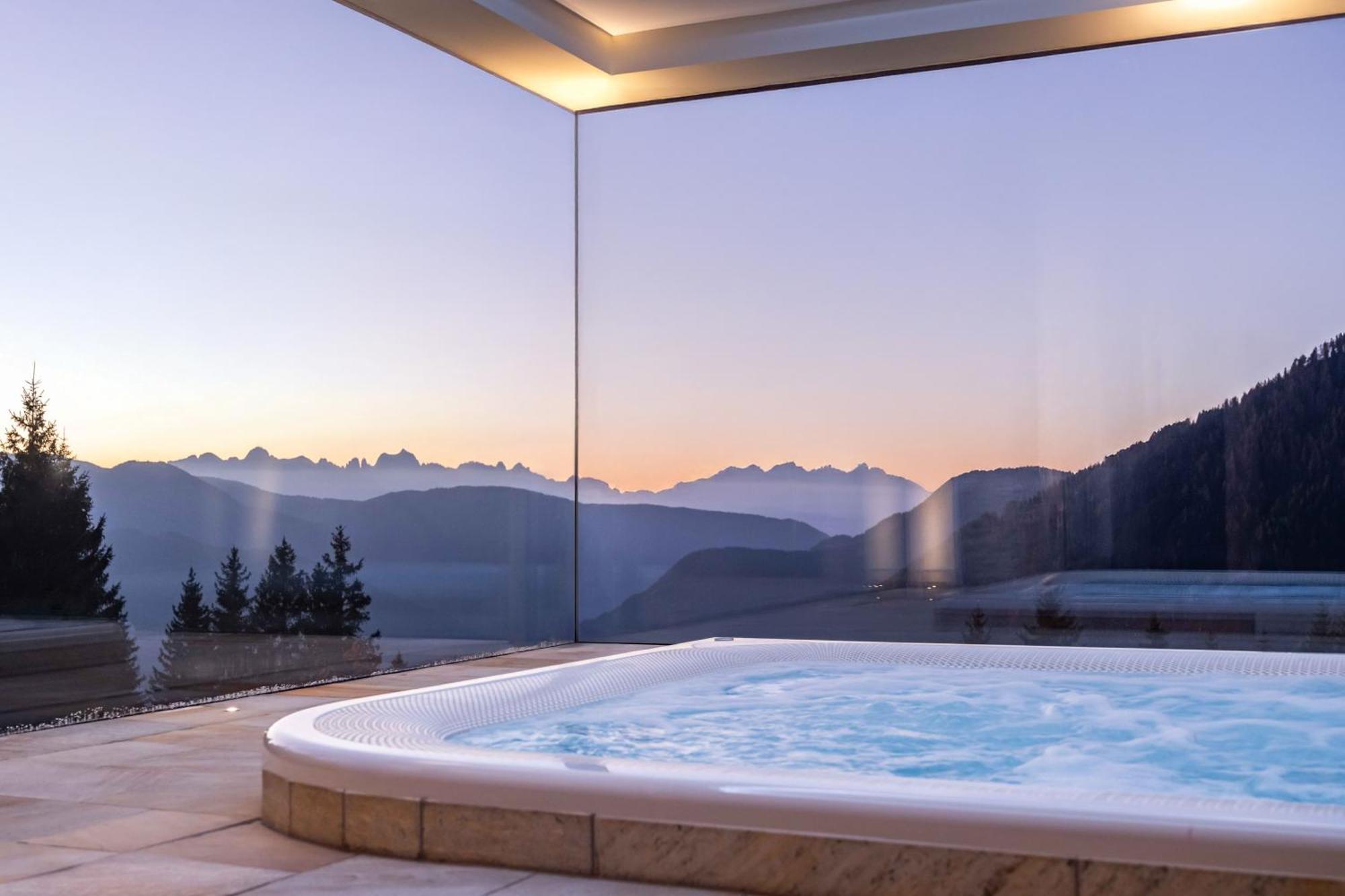 Terra - The Magic Place Relais & Chateaux Sarntal Exterior foto